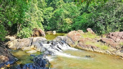 Hakgedi Ella Waterfall