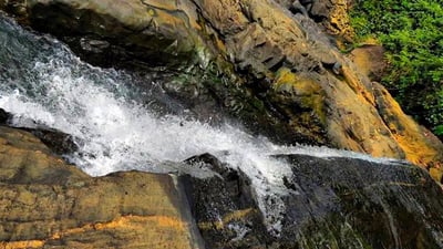 Galgediyana Ella Falls