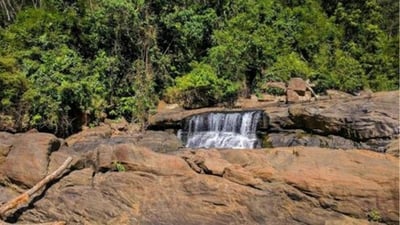Galgediyana Ella Falls