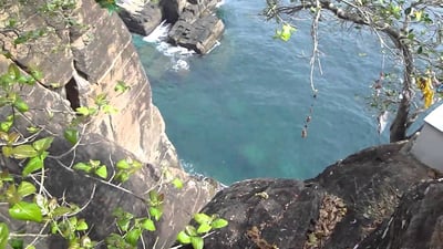 Lover's Leap in Trincomalee