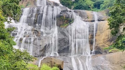 Kaluwa Watuna Ella
