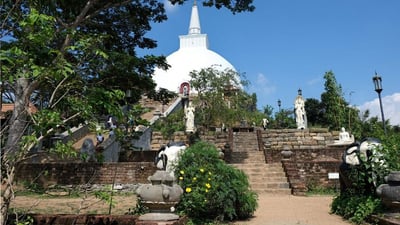 sandagiri stupa