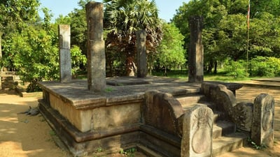 Seruwila Wilgamwehera Royal Temple
