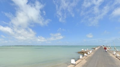 Kurikadduwan Beach