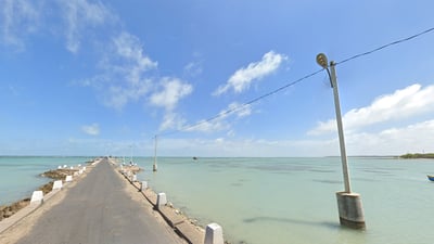 Kurikadduwan Beach
