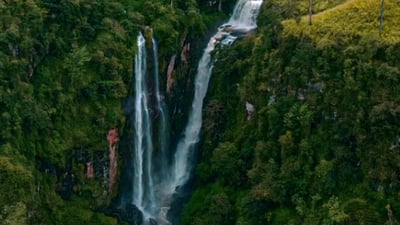 Poona Oya Ella Falls