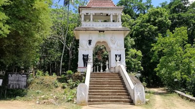 Bambaragala Purana Rajamaha Viharaya