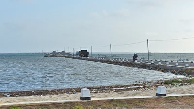 Kayts Causeway