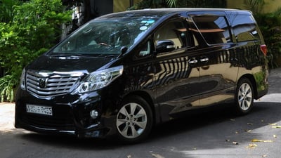 Toyota Alphard GR II