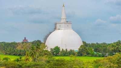 Sandahiru Stupa