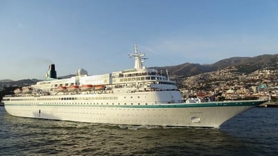 Albatros by Phoenix