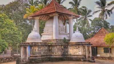 Three Temples Loop