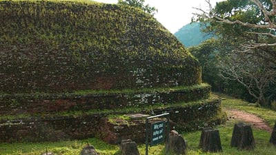 Mihindu Maha Stupa (Seya)
