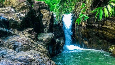 Katugas Ella Falls