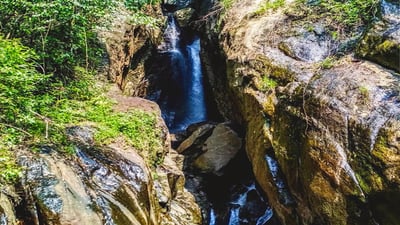 Katugas Ella Falls
