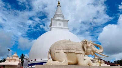 Sri Angulimala Maha Stupa