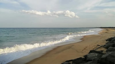Palamunai Beach