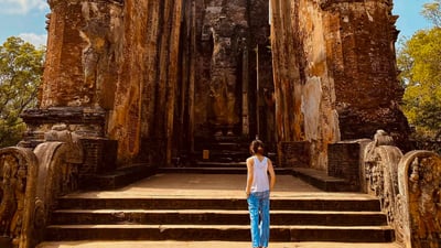 Tales of Ancient Ceylon from Colombo (3 Days)