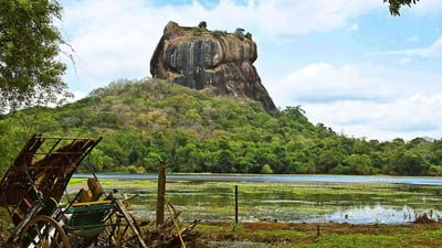 Sigiriya, Dambulla and Village Tour from Colombo City