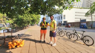 Colombo City Highlights by Bicycle