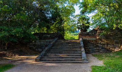 Yapahuwa Ancient Kingdom from Habarana City