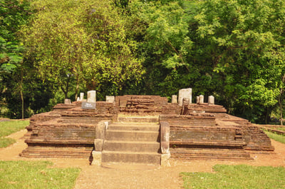 3 Ancient Kingdoms from Mount Lavinia City
