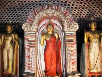 Sigiriya, Dambulla and Village Tour from Colombo City