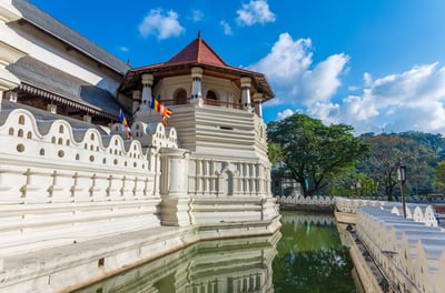 Temple of The Sacred Tooth Relic Entrance Tickets