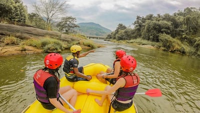 Tour de Aventura en Kithulgala desde Hikkaduwa (2 Días)