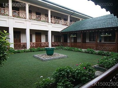 Bandarawela Hotel