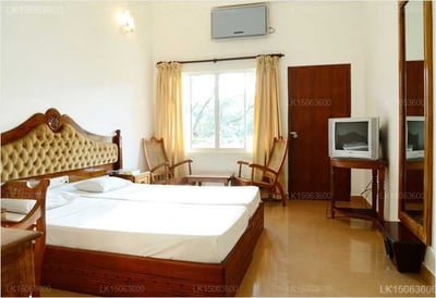 Hotel Sudu Araliya