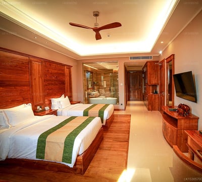 Araliya Beach Resort and Spa