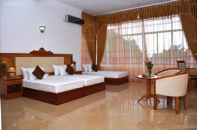 Hotel Sudu Araliya