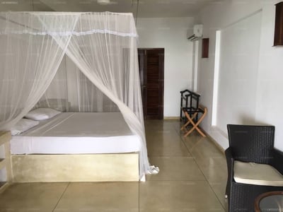 Sun 'n' Sea Hotel