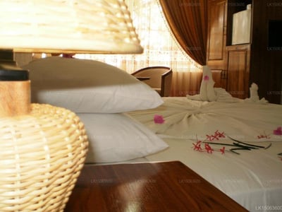 Hotel Sudu Araliya