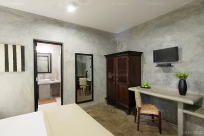 Taru Villas - Lake Lodge