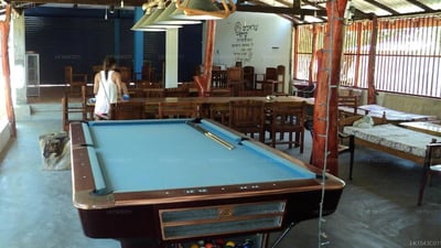 Arugam Bay Hangloose
