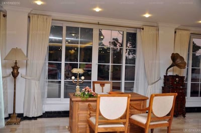 Araliya Green Hills Hotel