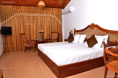 Hotel Sudu Araliya