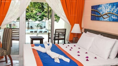 Paradise Beach Hotel