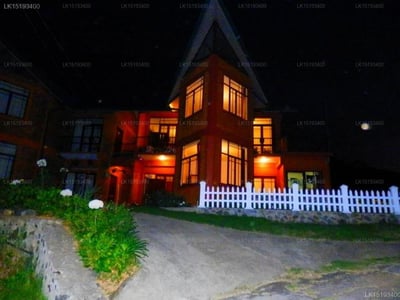 HW Holiday Resort