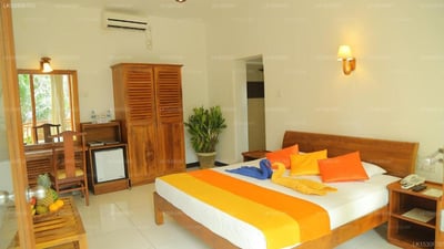 Sanmira Renaissance Hotel