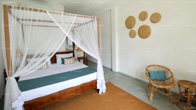 Ohana Surf Guest House & Surf School