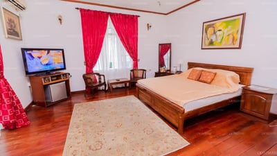 Norfolk Airport Villa