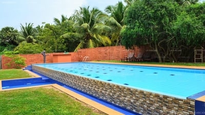 Roshanne Beach Resort