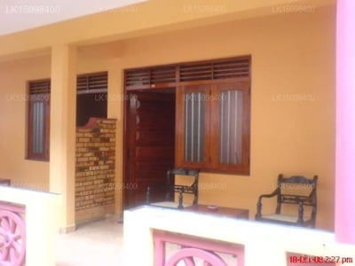 Neela's Guest House & Beach Restaurant