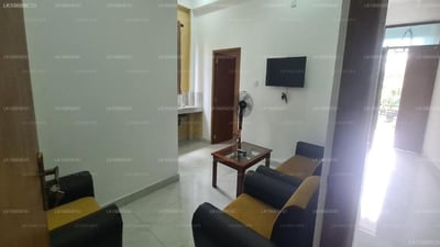 Ceylon Lodge - Airport Transit Hotel & Hostel
