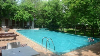 Nil Diya Mankada Safari Lodge