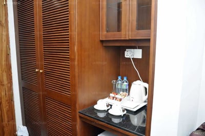 Araliya Green Hills Hotel