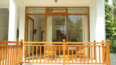 Sanmira Renaissance Hotel